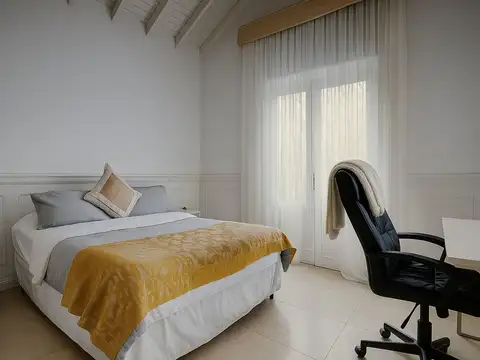 Casa 12 ambientes con 7 baños