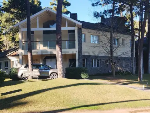 Venta Casa Pinamar 6 Dormitorios Nuevo Golf