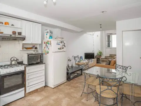 Depto Tipo Casa 4 ambientes con 3 baños