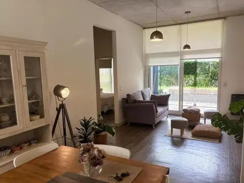 Departamento en Venta en Villa Gobernador Udaondo, USD 79.000