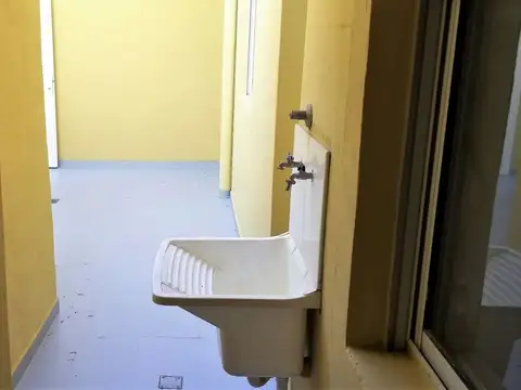 Depto Tipo Casa en Alquiler 35 años