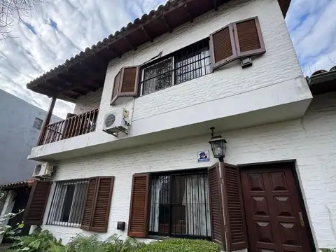 Venta casa en Bella Vista