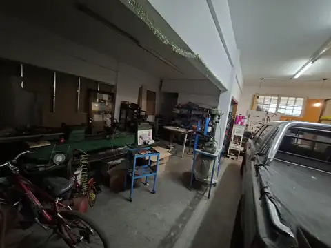 Local en Alquiler en Otro, $ 700.000