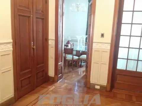 Departamento 6 ambientes con 2 baños