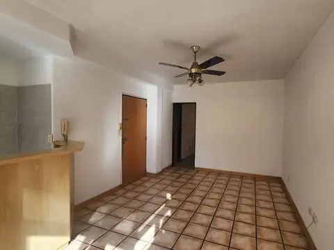 Departamento en Alquiler en Barrio Norte, $ 800.000