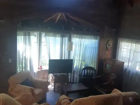 Casa en Alquiler Temporal con 1 cochera