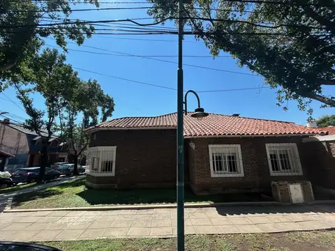 Casa en Venta en La Lucila-Vias/Maipu, USD 340.000