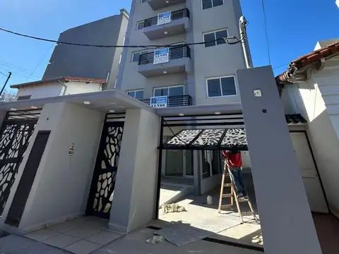 Departamento en Venta al Oeste