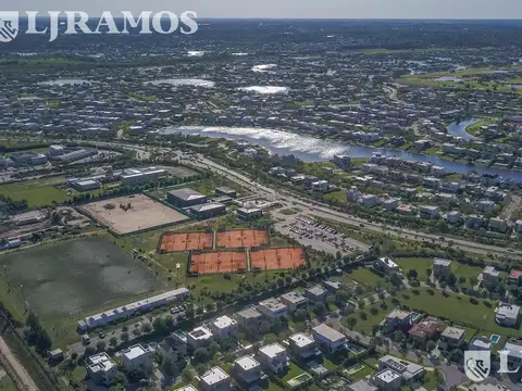 Terreno en Venta 14  mts Fondo