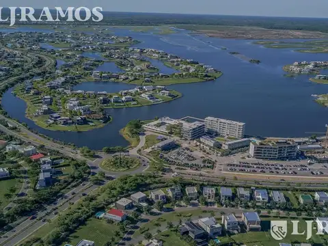 Terreno en Venta 15  mts Frente