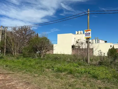 Lote de 870m2 en Ibarlucea