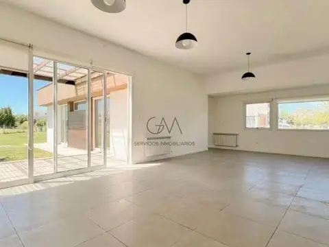 Casa en Venta de 3 dormitorios