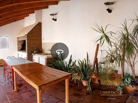Casa en Venta al Oeste