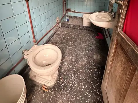 Casa 3 ambientes con 1 baño