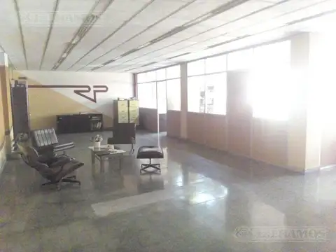 Local en Venta 42 años