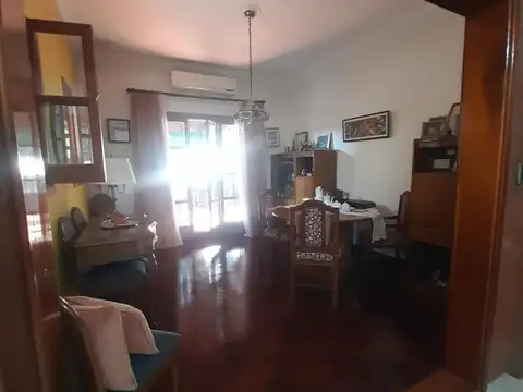 Depto Tipo Casa en Venta 20 años