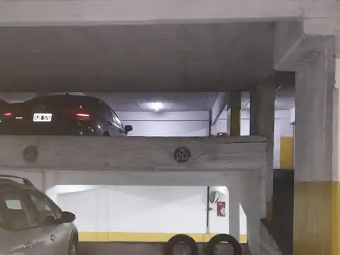 Cochera en Centro