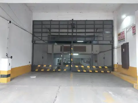 Cochera en Centro