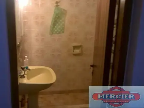 VENTA CHALET CON DETALLES DE TERMINACIÓN    RETASADO