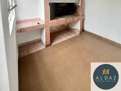 Casa en Alquiler en Punta Alta, $ 580.000