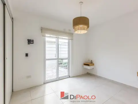 Depto Tipo Casa en Venta en Castelar, USD 77.000
