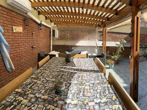 Departamento 3 ambientes con 2 baños