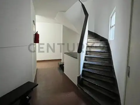 OFICINA A LA VENTA EN LA PLATA