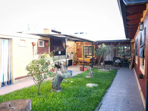 Casa en Venta en Alvarez, USD 78.000