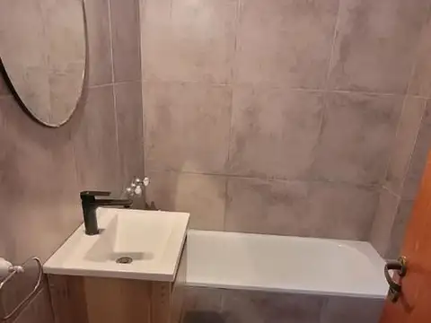 Depto Tipo Casa en Venta con 1 cocheras
