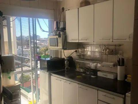 Biarritz 2100, Piso 6