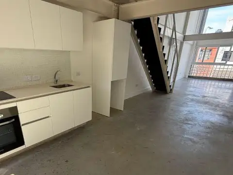 Oficina 2 ambientes con 1 baño