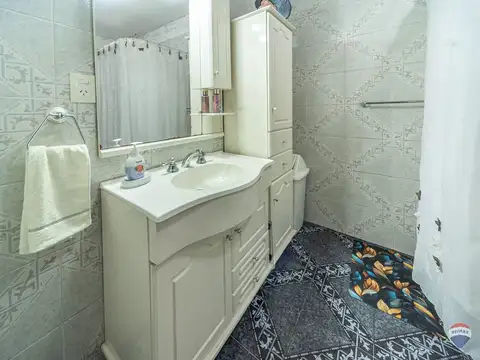 Depto Tipo Casa en Venta con 1 cocheras