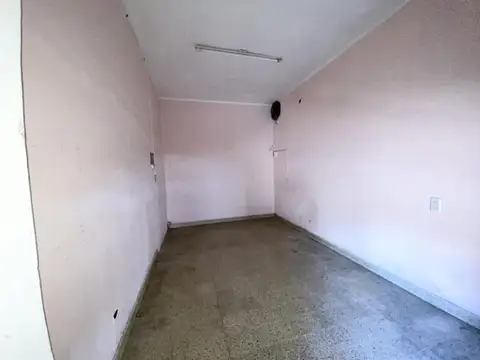 Local en Venta 40 años