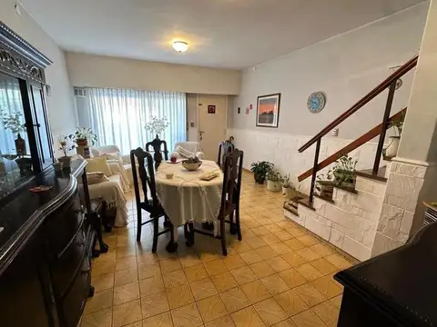 Depto Tipo Casa en Venta 20 años
