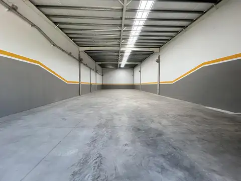 Galpon en Alquiler 50  mts Fondo