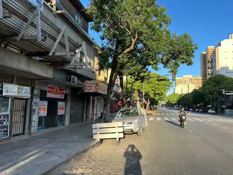 Rivadavia 9613 , Piso PB