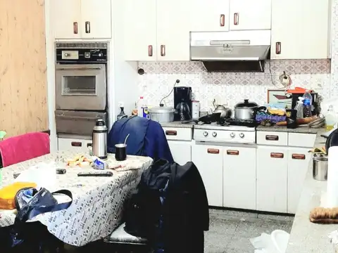 Departamento 4 ambientes con 2 baños