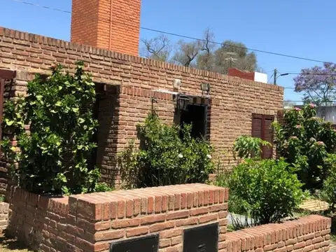 VENTA PH 2 DORMITORIOS - BARRIO ESCOBAR