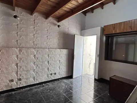 Depto Tipo Casa en Venta en Villa Luro, USD 120.000