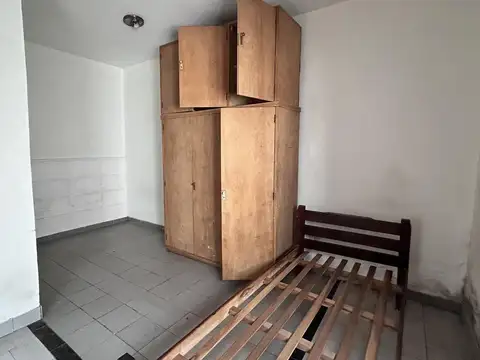 Depto Tipo Casa en Venta 60 años