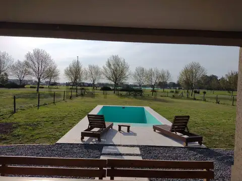 Casa 5 ambientes con 3 baños