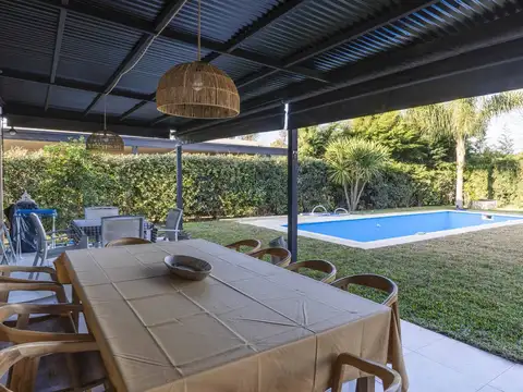 Casa en Venta de 4 dormitorios