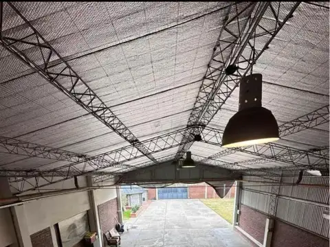 Casa 7 ambientes con 4 baños