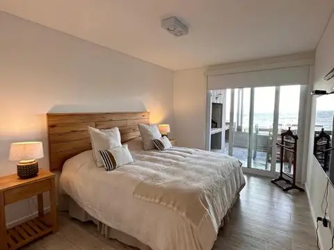 Departamento 4 ambientes con 4 baños