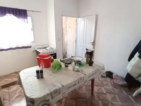 Depto Tipo Casa en Venta en Villa Maipu, $ 98.000
