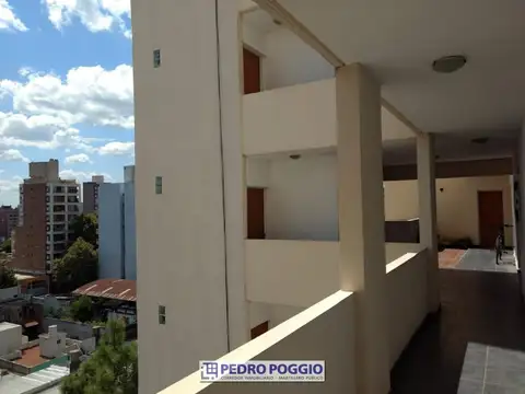 MONOAMBIENTE EN PELLEGRINI