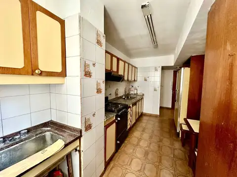 Departamento 5 ambientes con 2 baños