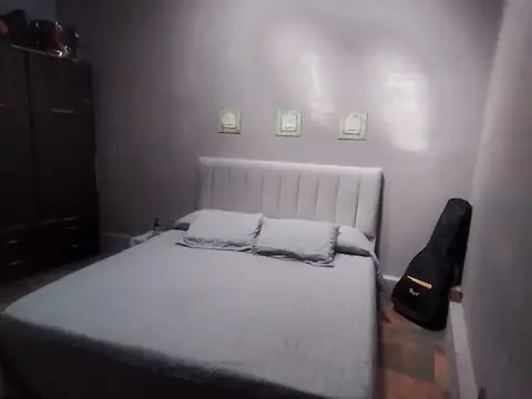 PARCELA AL FONDO COMPUESTO DE 2 DEPARTAMENTOS DE 3 AMB CENTRICO