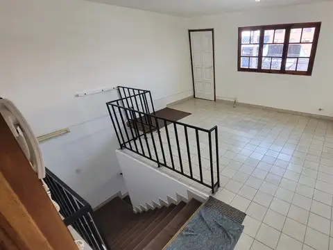 Oficina 2 ambientes con 2 baños