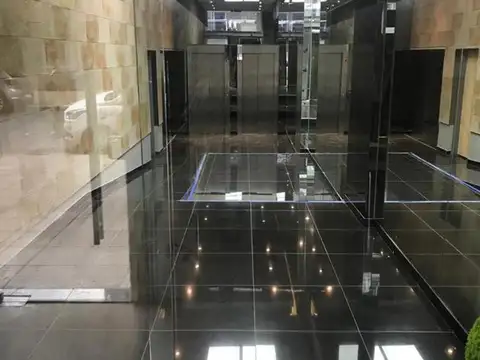 Tomas Le Breton 5000